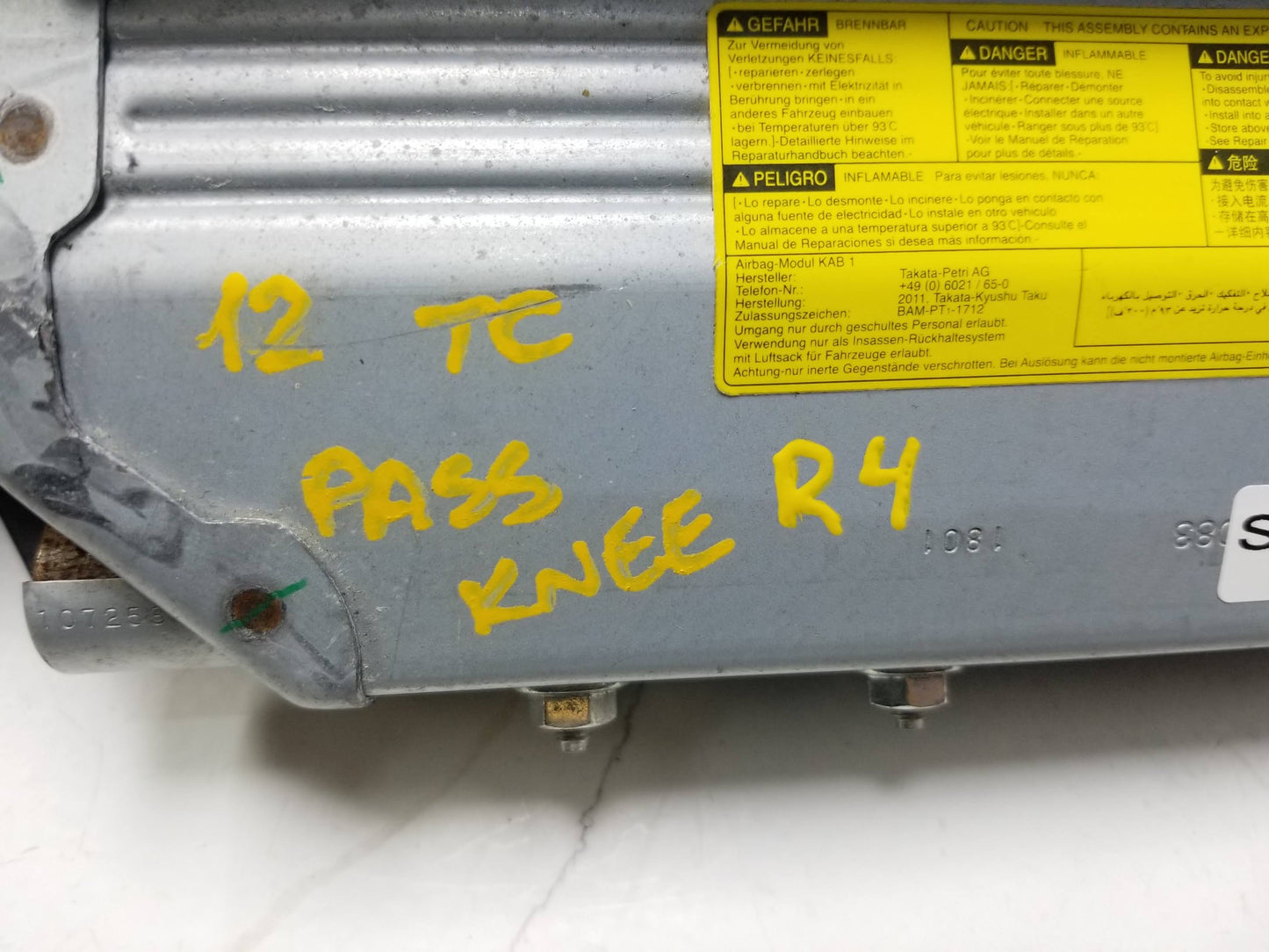 11 12 13 14 15 16 SCION tC Passenger Knee Airbag SRS Air Bag Right OEM
