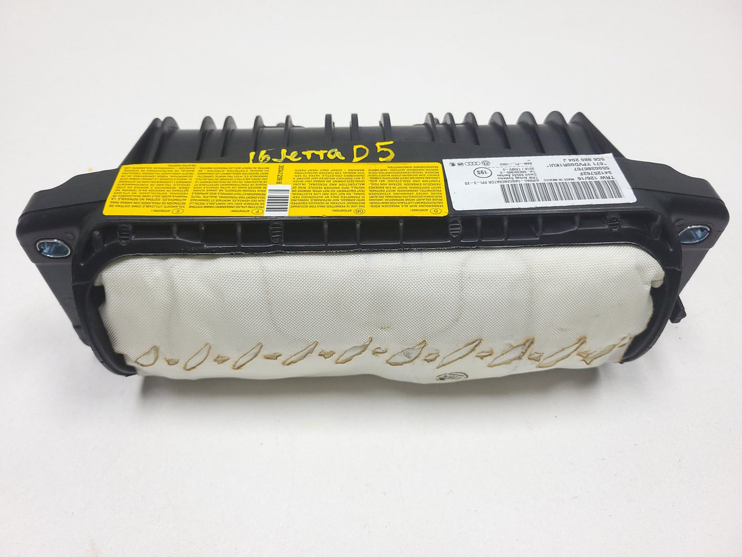 2014-2018 Volkswagen Jetta Dash Dashboard Air Bag SRS Airbag Right Passenger OEM