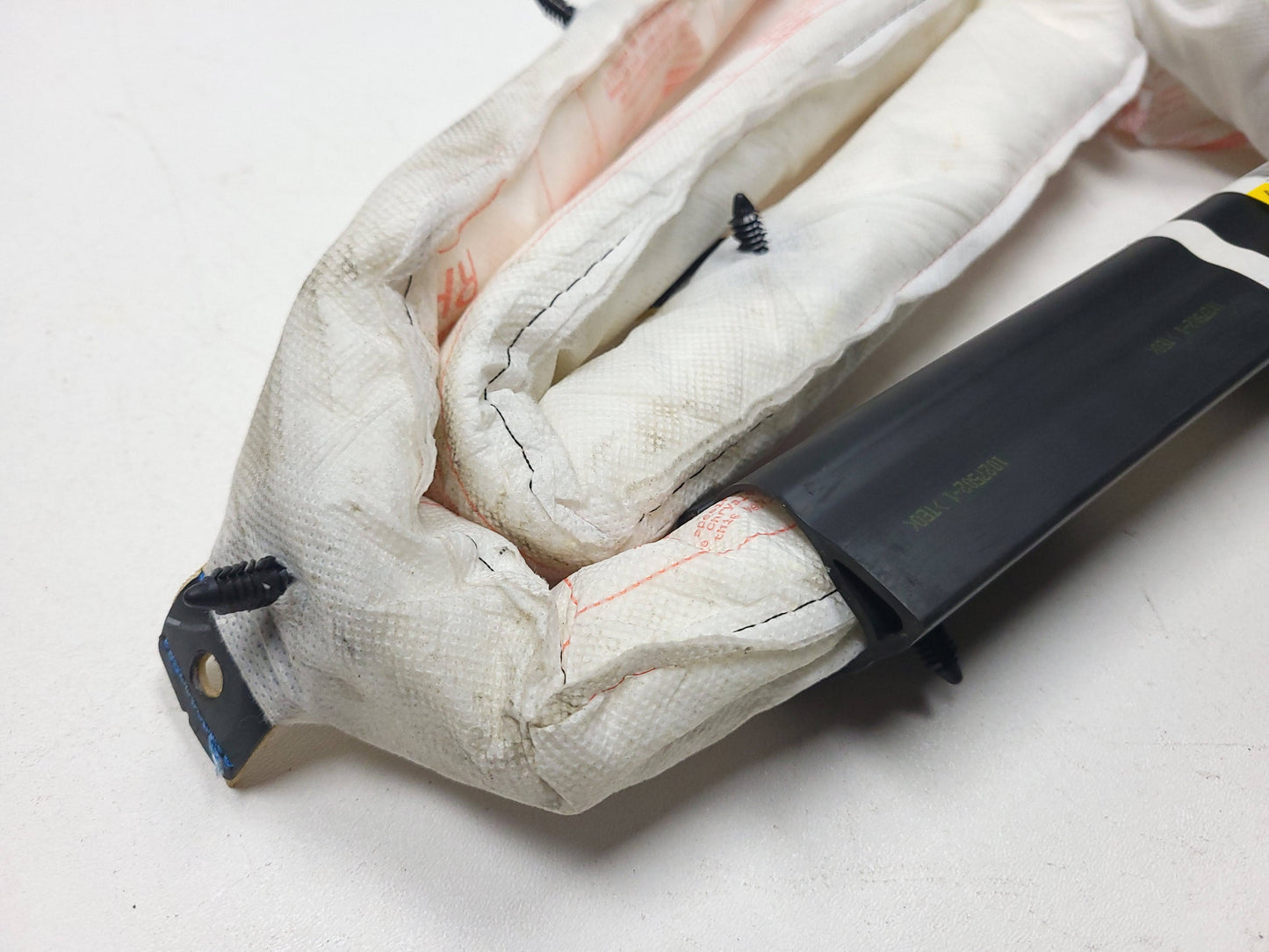 2014-2017 Chrysler 300s Curtain Air bag SRS Airbag Right Passenger Side OEM