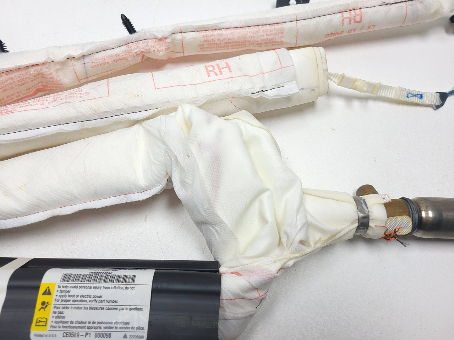 2014-2017 Chrysler 300s Curtain Air bag SRS Airbag Right Passenger Side OEM