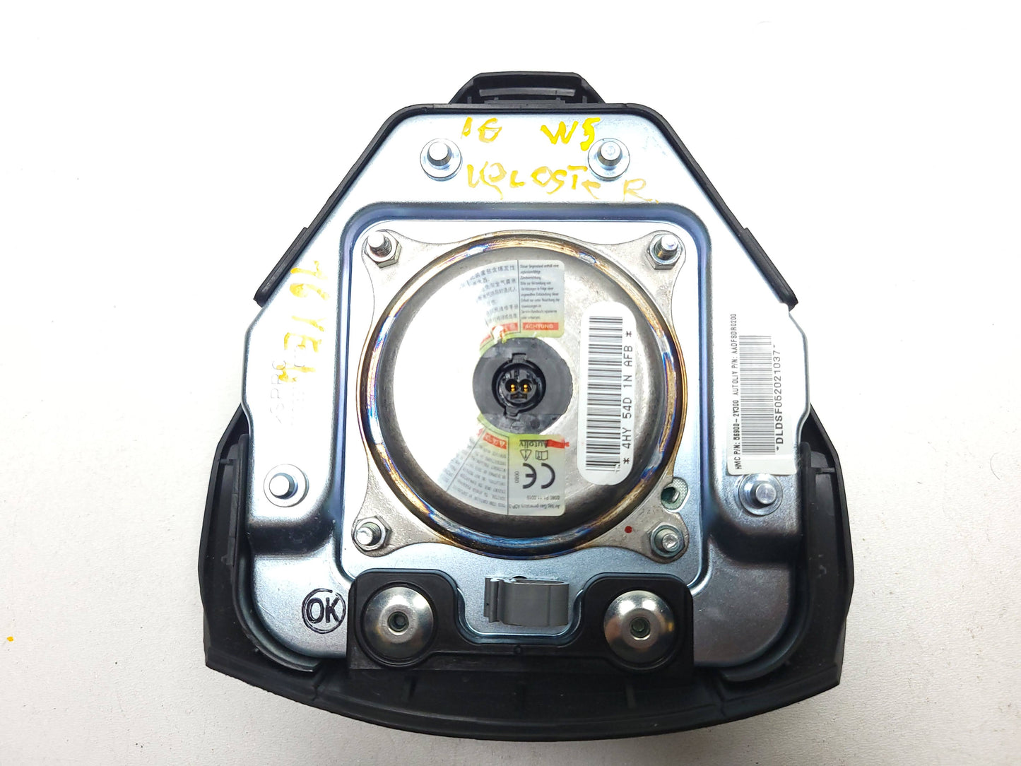 2013-2016 Hyundai Veloster Steering Wheel Air Bag SRS Airbag OEM