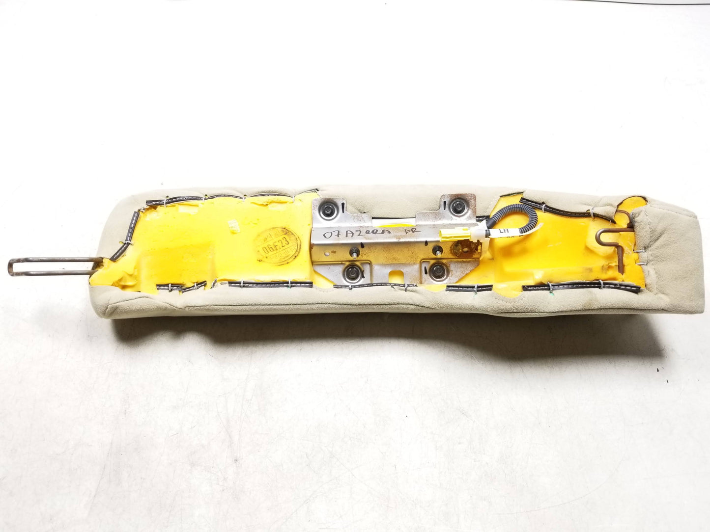 06 - 10 Hyundai Azera Rear Bolster Cushion SRS Air Bag Driver Side Left OEM