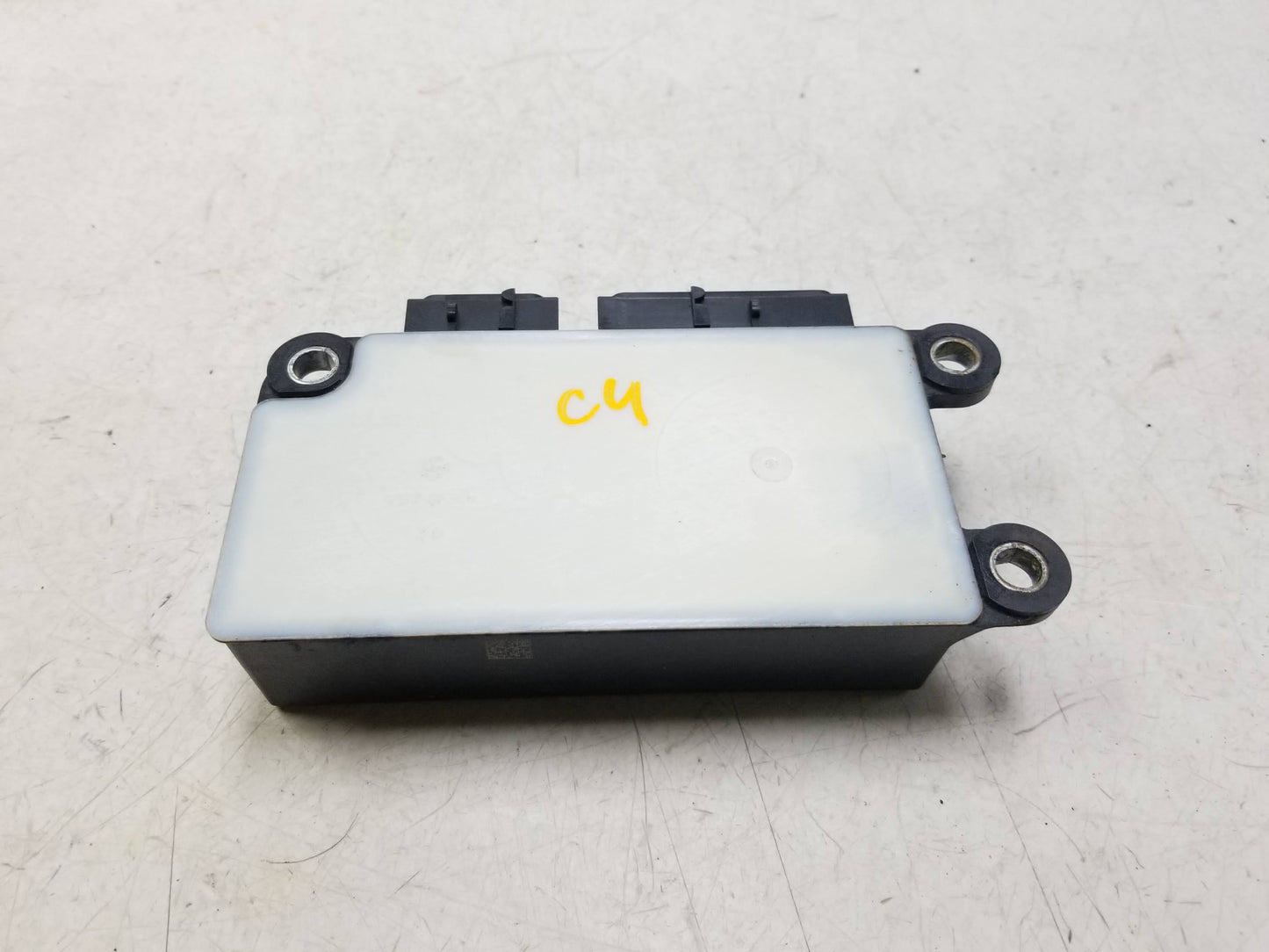 2010 - 2011 Cadillac SRX Chassis Brain Box Bag Module OEM