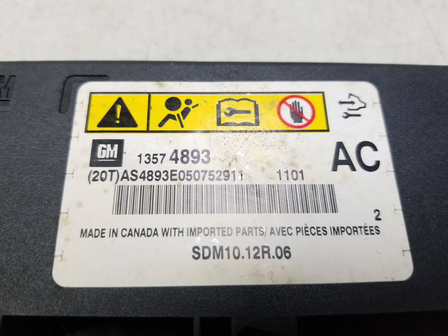 2010 - 2011 Cadillac SRX Chassis Brain Box Bag Module OEM