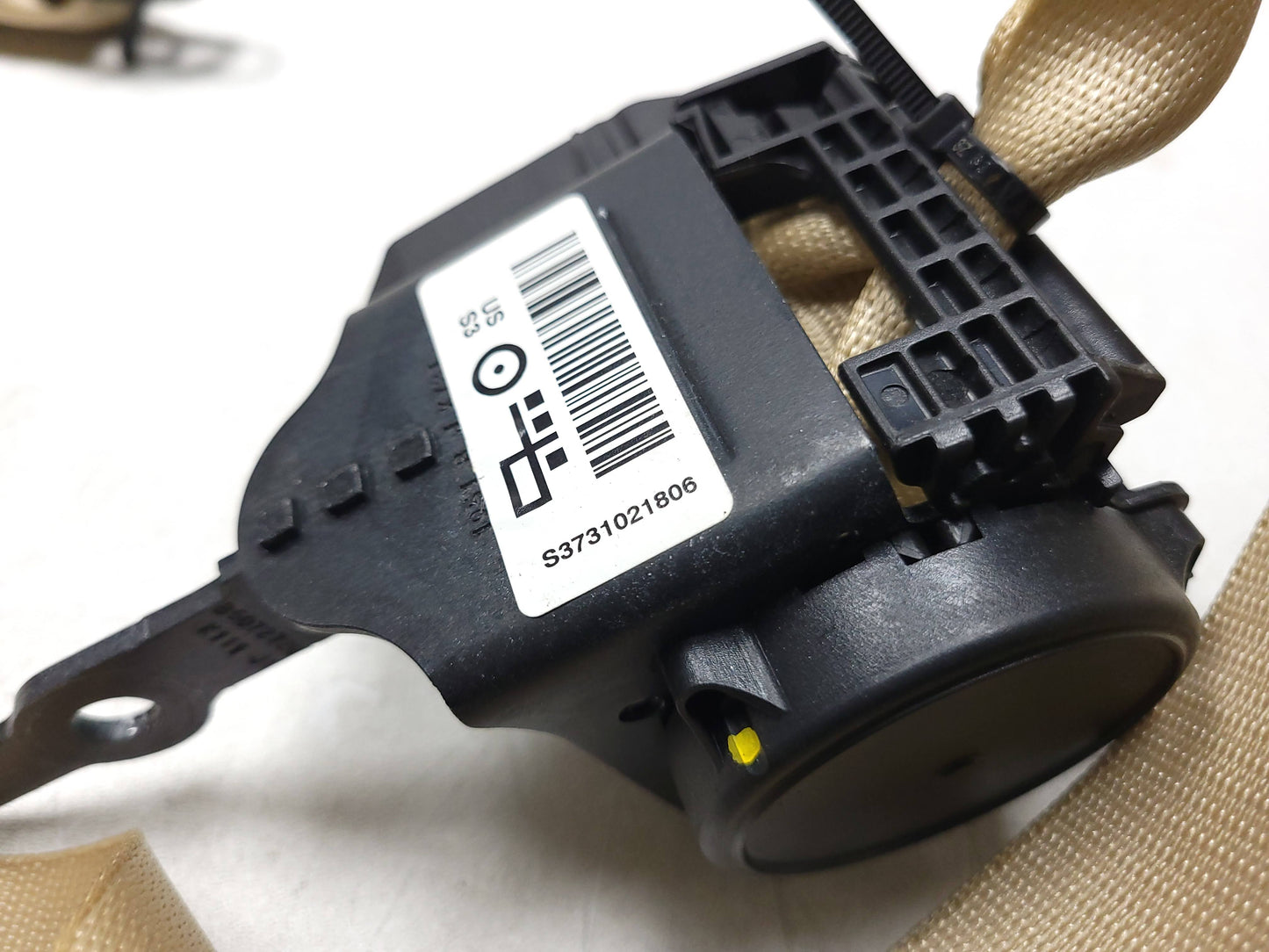 2013 - 2018 BMW 330xi F30 Rear Seat Belt Retractor 3Pcs Sedan OEM