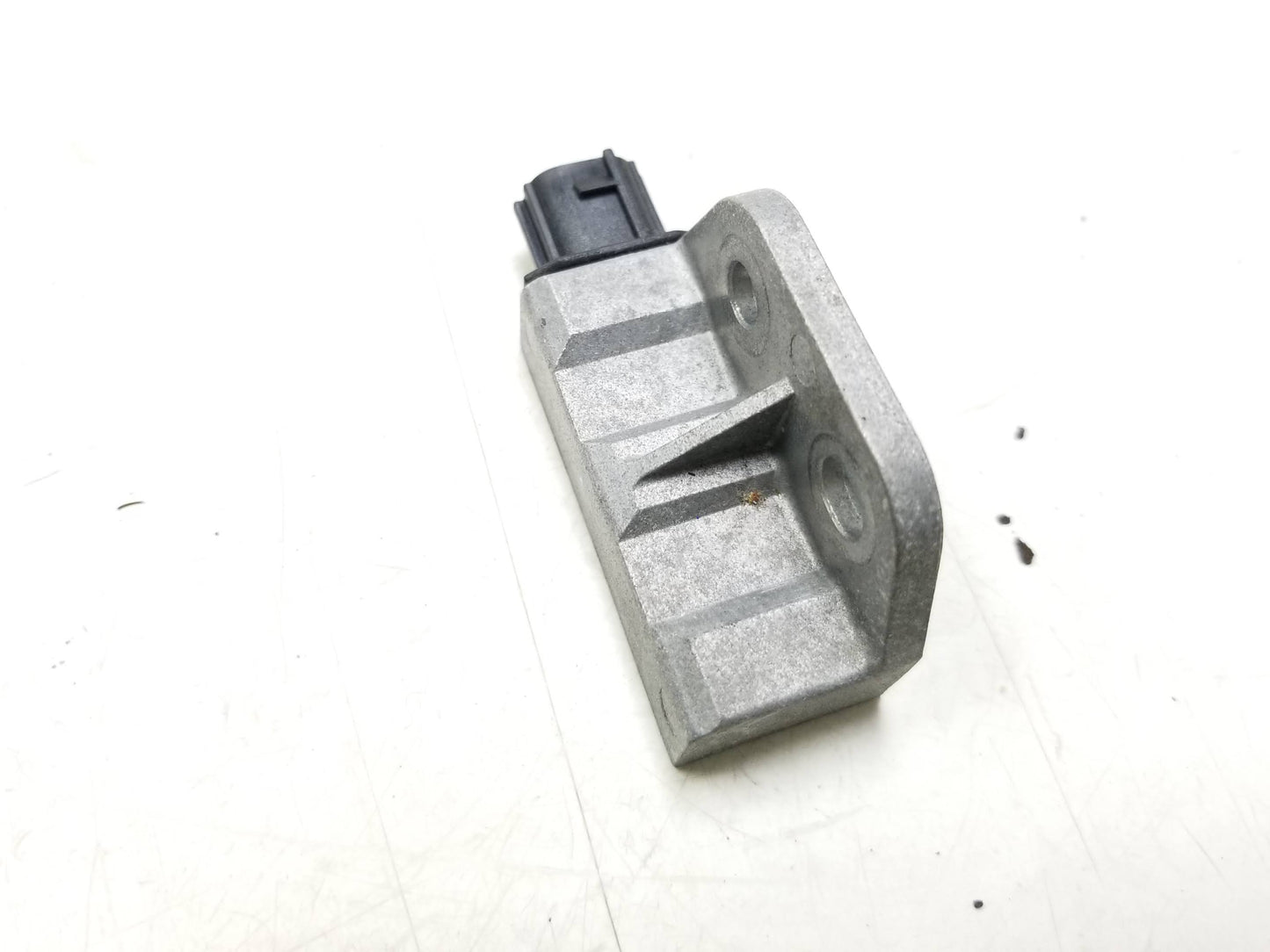 2008 - 2013 Nissan Rogue Crash Impact Sensor 3Pcs OEM