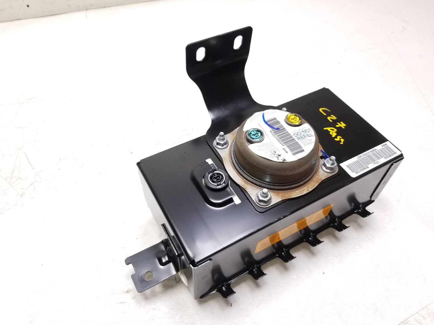 2014 - 2019 Kia Soul Dash Dashboard Air Bag SRS Airbag Right Passenger OEM