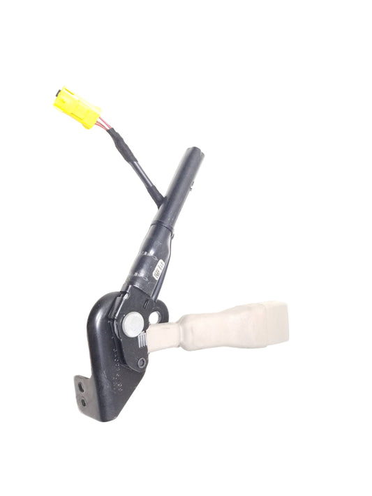2012 - 2017 Dodge Grand Caravan Seatbelt Pretensioner Front Passenger Side Right