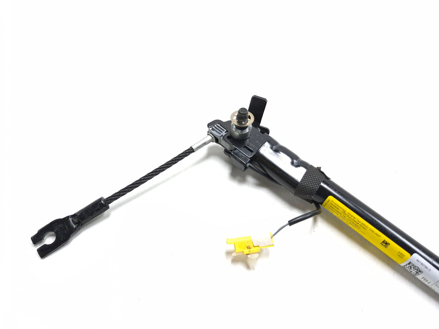 2014-2017 Fiat 500L Front Seat Belt Pretensioner Passenger Side Right OEM