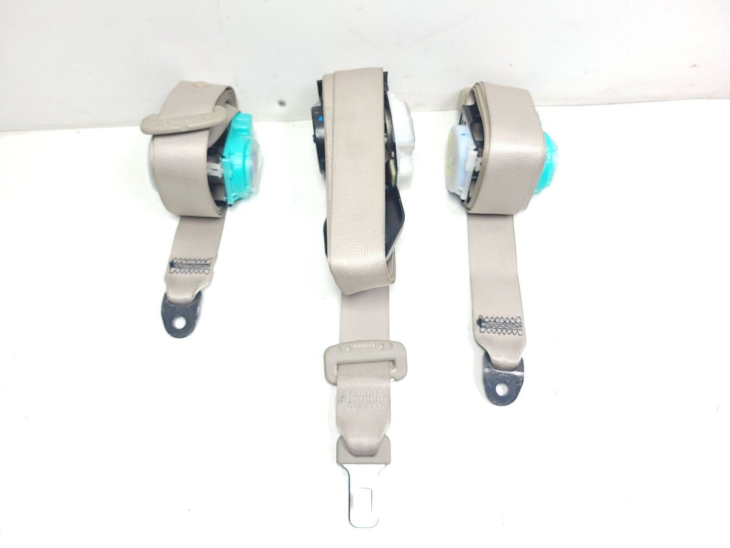 2007 - 2009 Mazda Cx-7 Seat Belt Rear 2nd Row 3pcs OEM