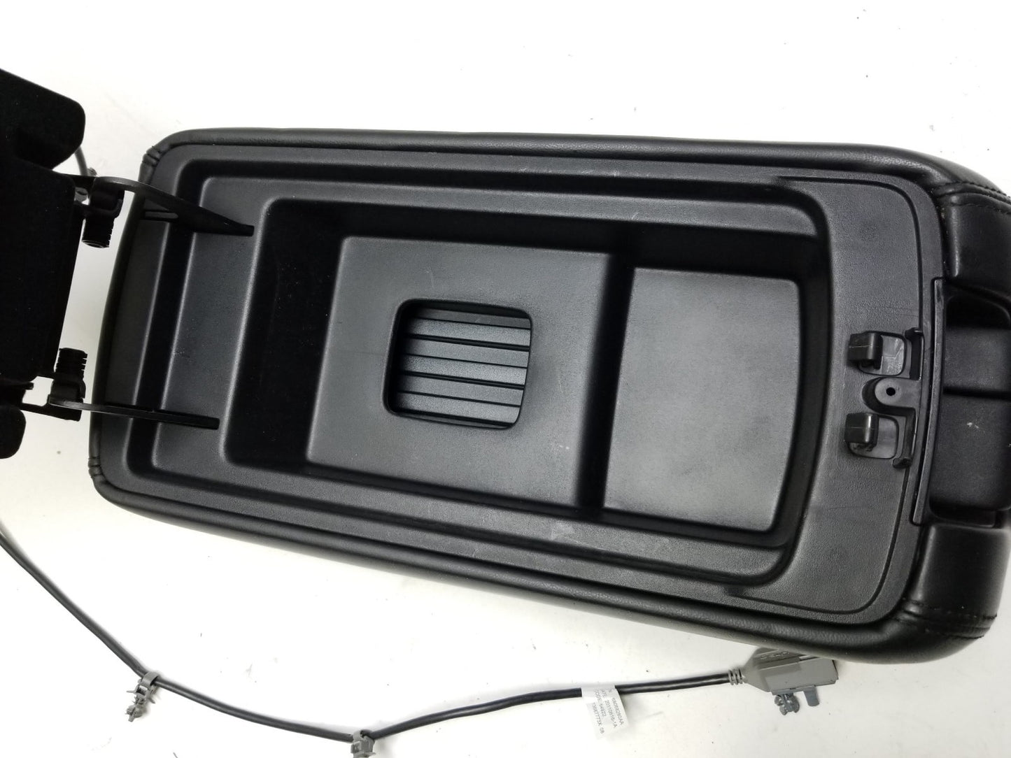 2012 Jeep Grand Cherokee Center Console Armrest OEM
