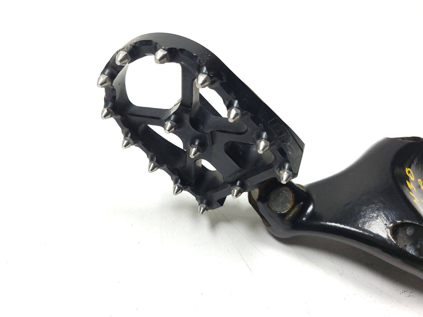 Harley-davidson Forty Eight Xl1200 Xl883 Foot Peg & Bracket Front & Rear Flo