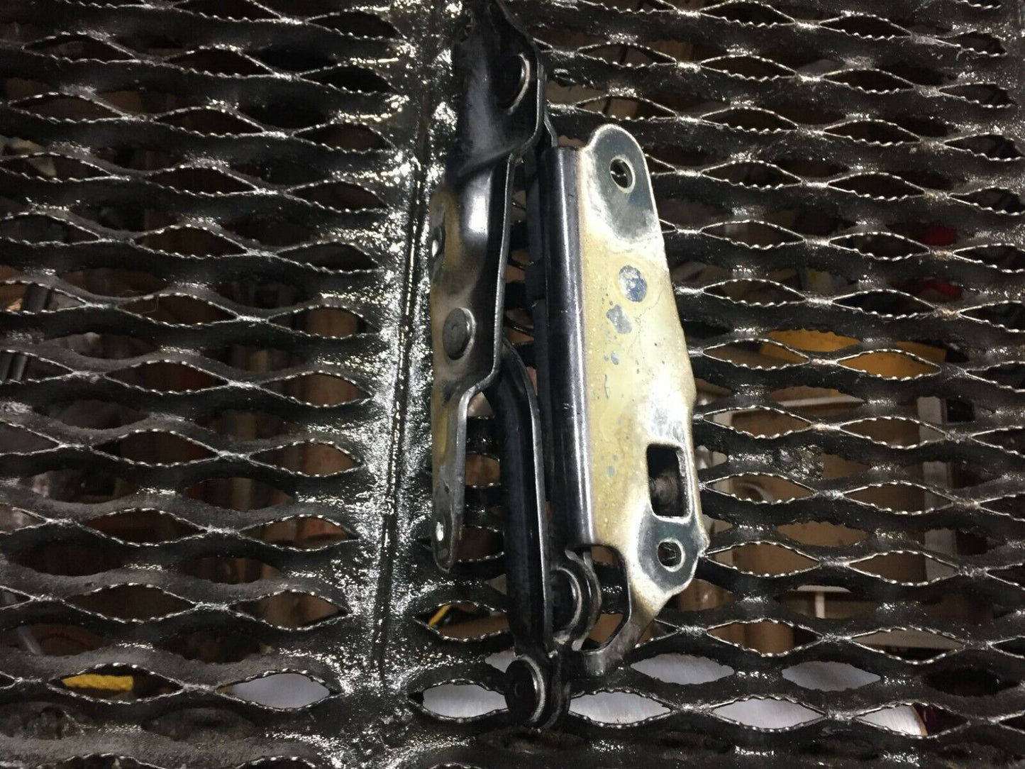 09 10 11 12 Lincoln MKS Trunk Lid Hinge Left & Right Pair OEM