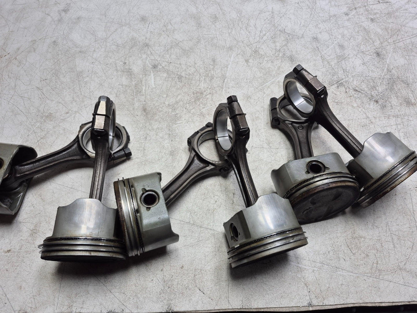 Yale Forklift V6 4.3l Engine Piston W/ Connecting Rod 6 Pcs OEM