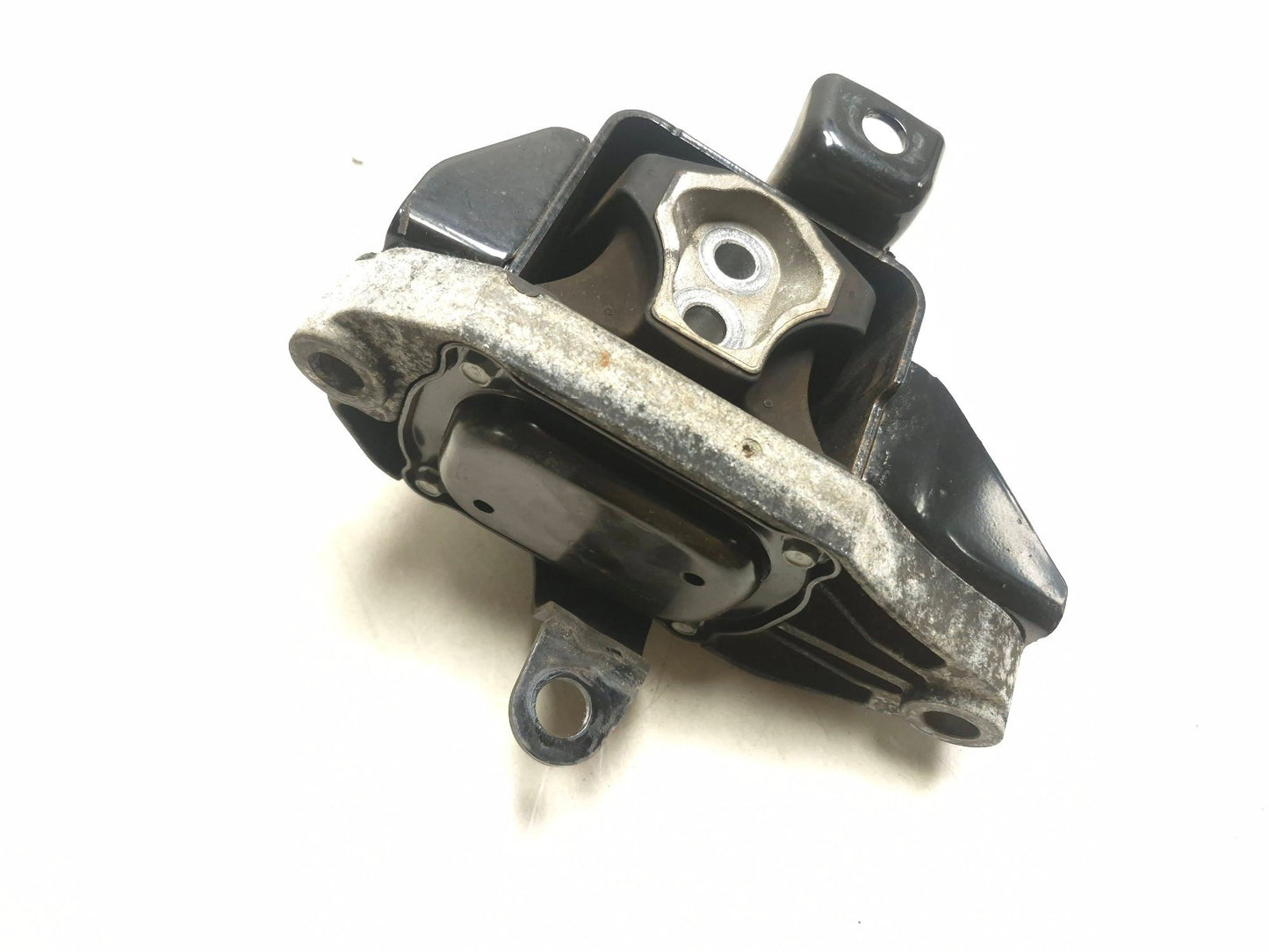 2018 Hyundai Sonata Sport Front Left Transmission Mount OEM