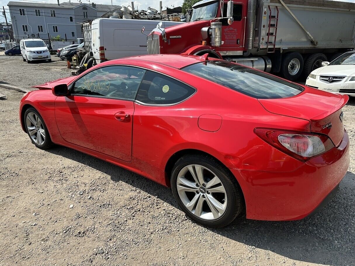 2009-2013 Hyundai Genesis Coupe Seat Headrest Front Driver Side Left OEM