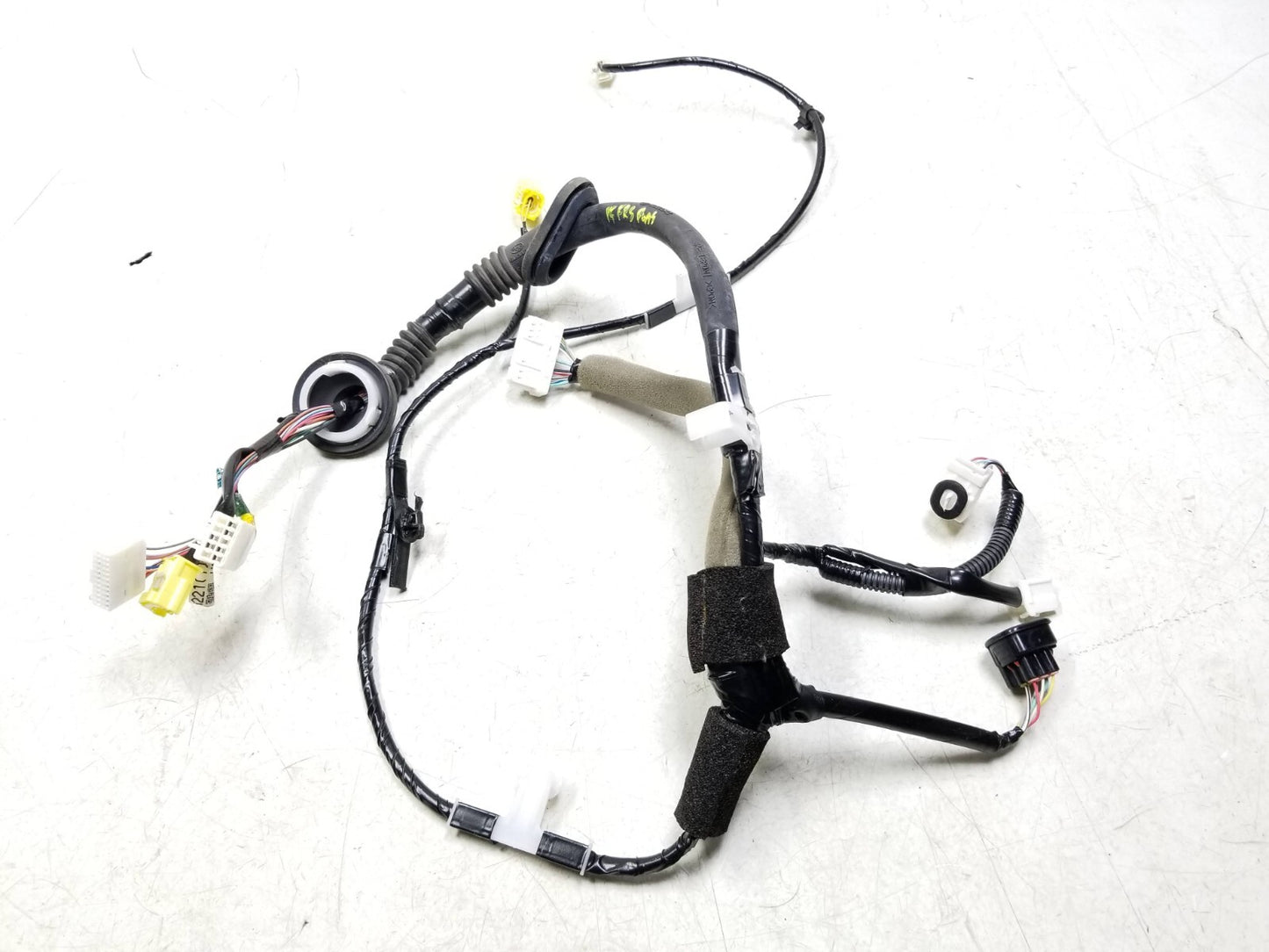2013-2016 Scion Fr-s Door Wire Harness Front Passenger Side Right OEM