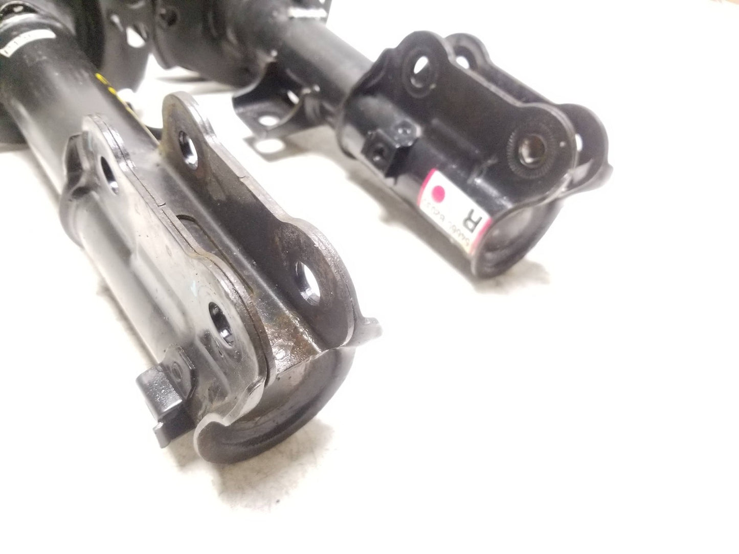 2014 - 2019 Kia Soul Front Shock Strut Absorber With Spring Pair OEM