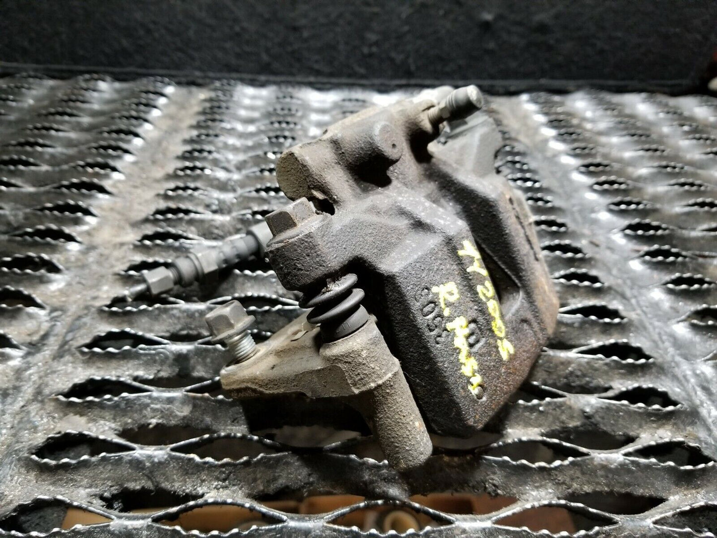 11 12 13 14 Chrysler 200 S Convertible Rear Right Pass Side Brake Caliper OEM