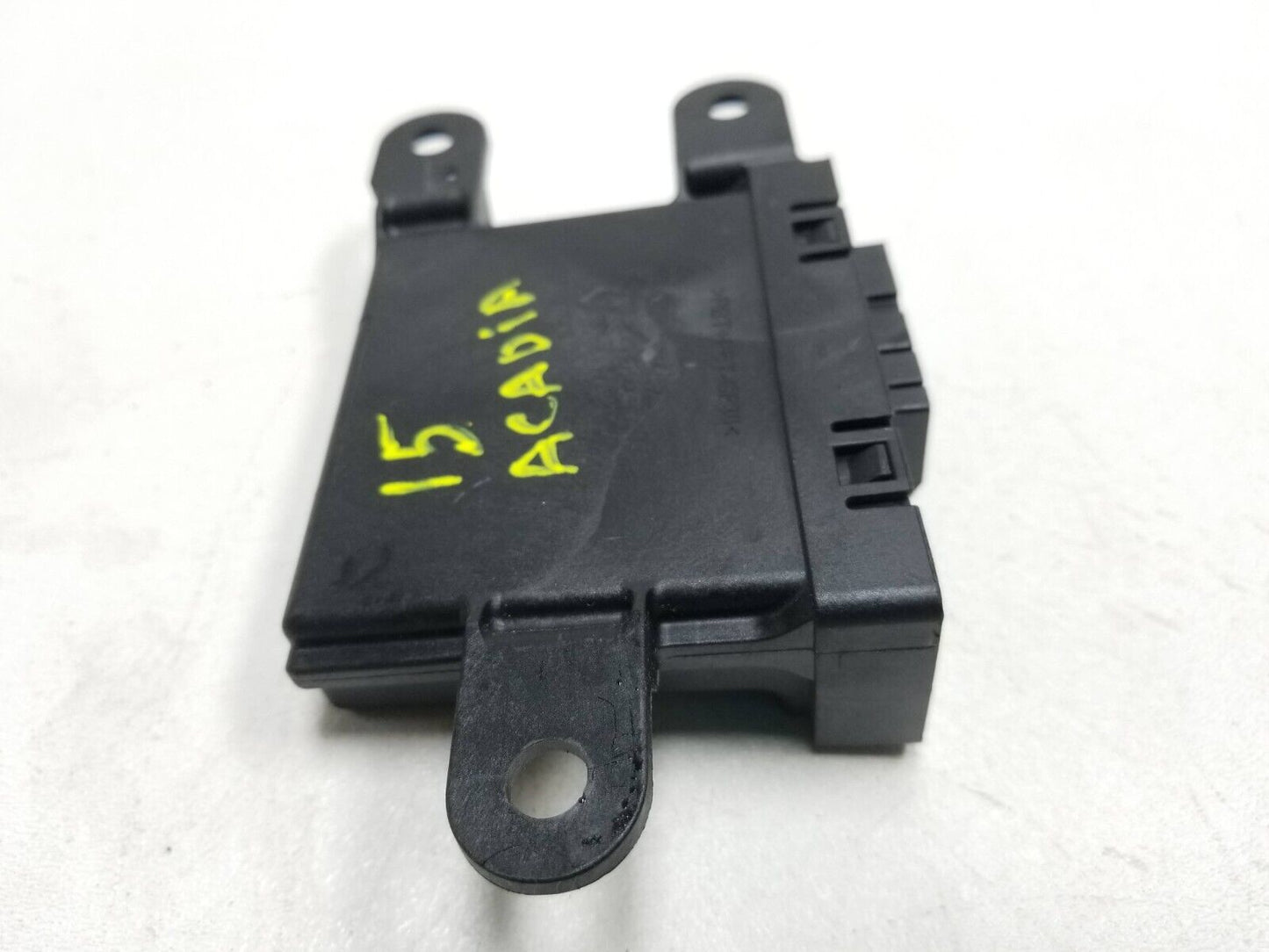 13 14 15 16 GMC Acadia Park Assist Module 22743052 OEM