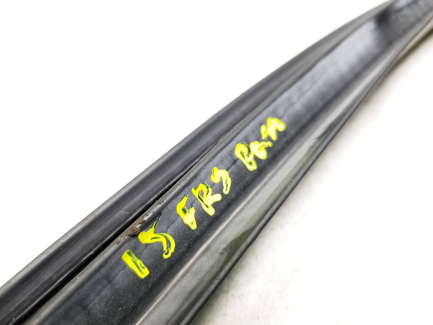 2013-2016 Scion Fr-s Door Window Belt Seal Front Passenger Side Right OEM