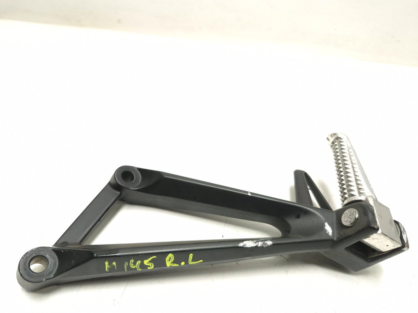 2017 Yamaha Yzf R3 Rear Footrest Pair OEM