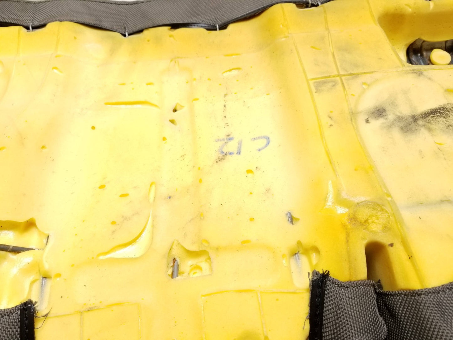 2011 - 2013 Kia Sportage Rear Sat Cushion Bottom Lower OEM