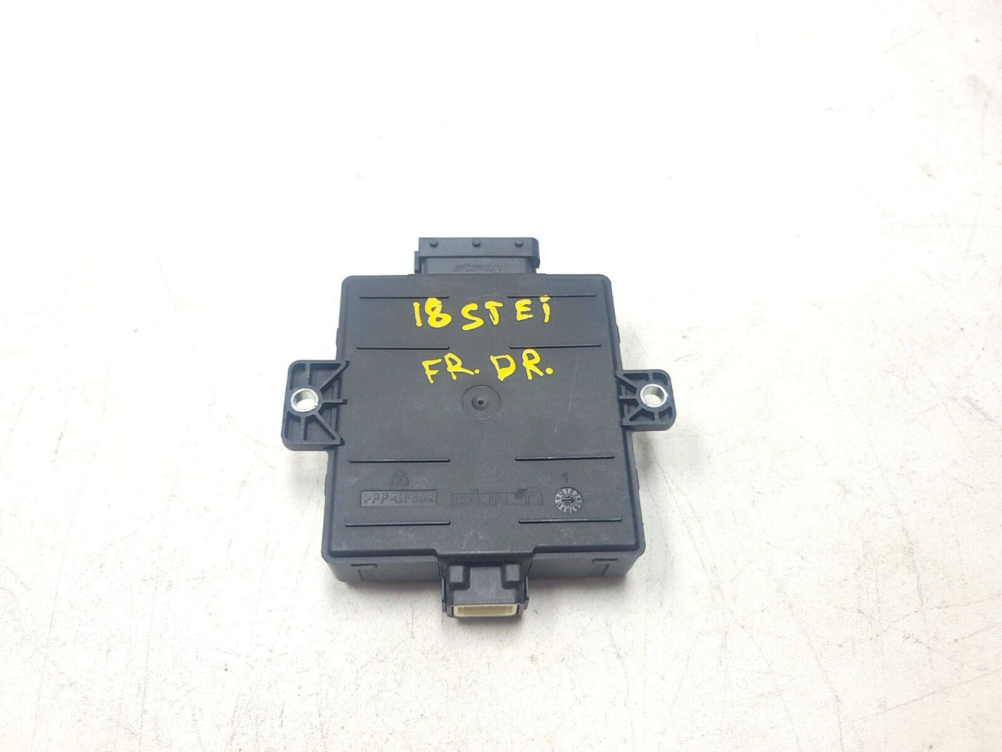 2017 Alfa Romeo Stelvio Seat Control Module Computer Front Driver Side Left OEM
