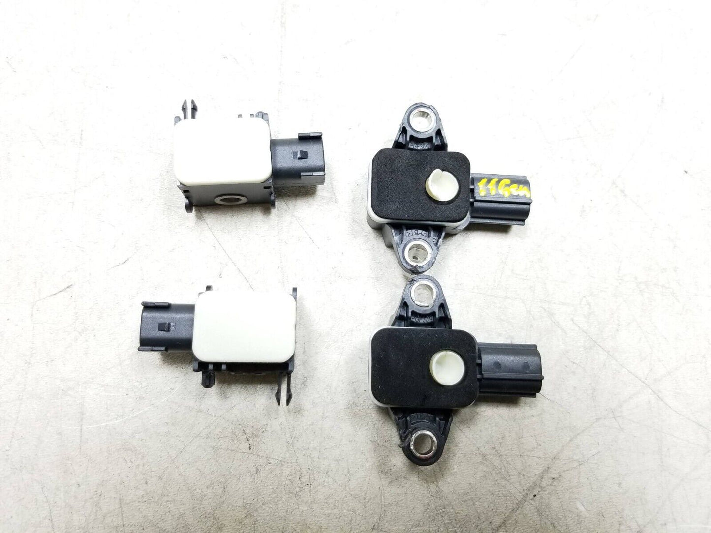 2009-2016 Hyundai Genesis Coupe Impact Sensor 4pcs OEM