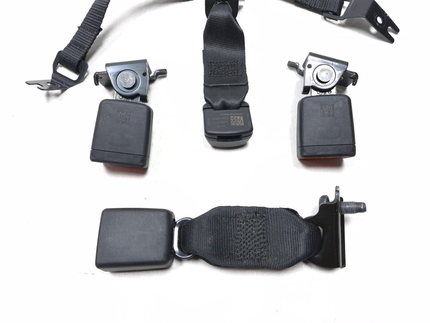 2021 Alfa Romeo Giulia Rear Seat Belt Buckle Oem✅