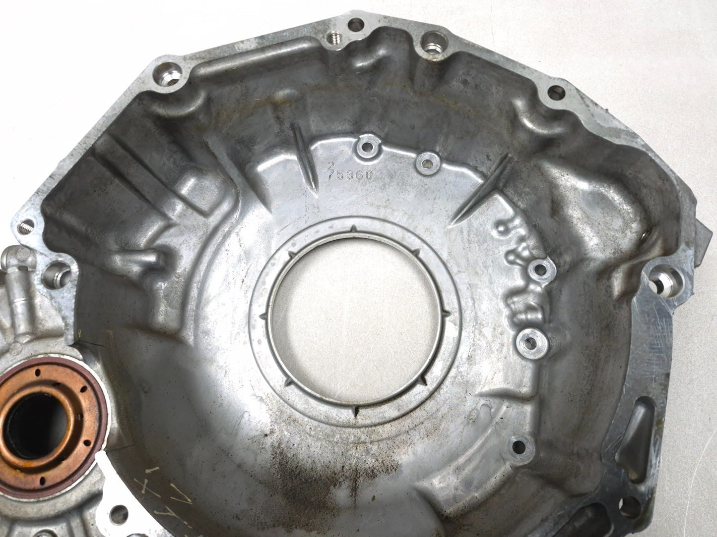 2017 Cadillac Xt5 At Automatic Transmission Case Bell Housing OEM