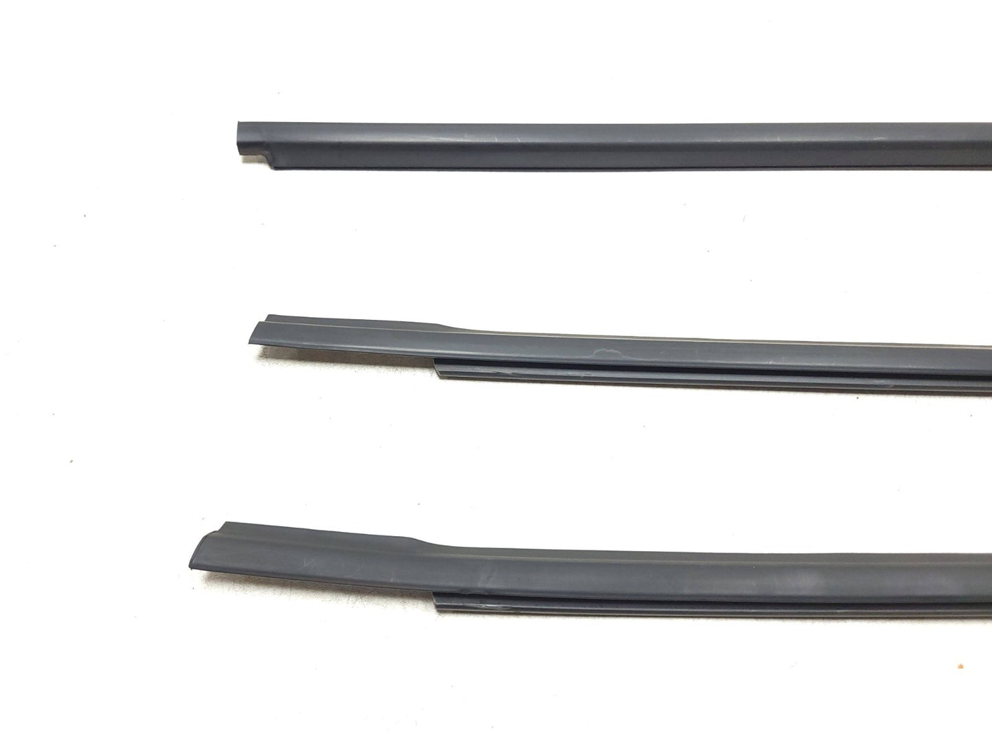 2012-2017 Hyundai Accent Exterior Door Window Belt Molding 3 Pcs