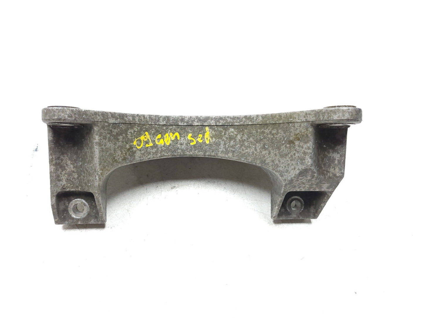 09-12 Hyundai Genesis Automatic Transmission Support Bracket 4.6l OEM Sedan
