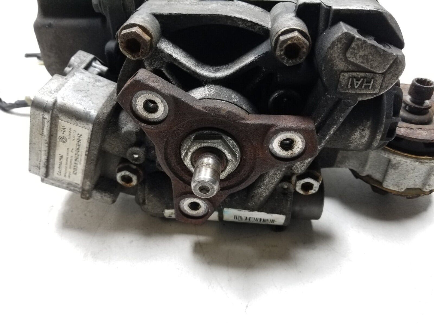 2009 - 2011 Volkswagen Tiguan Rear Differential Carrier OEM