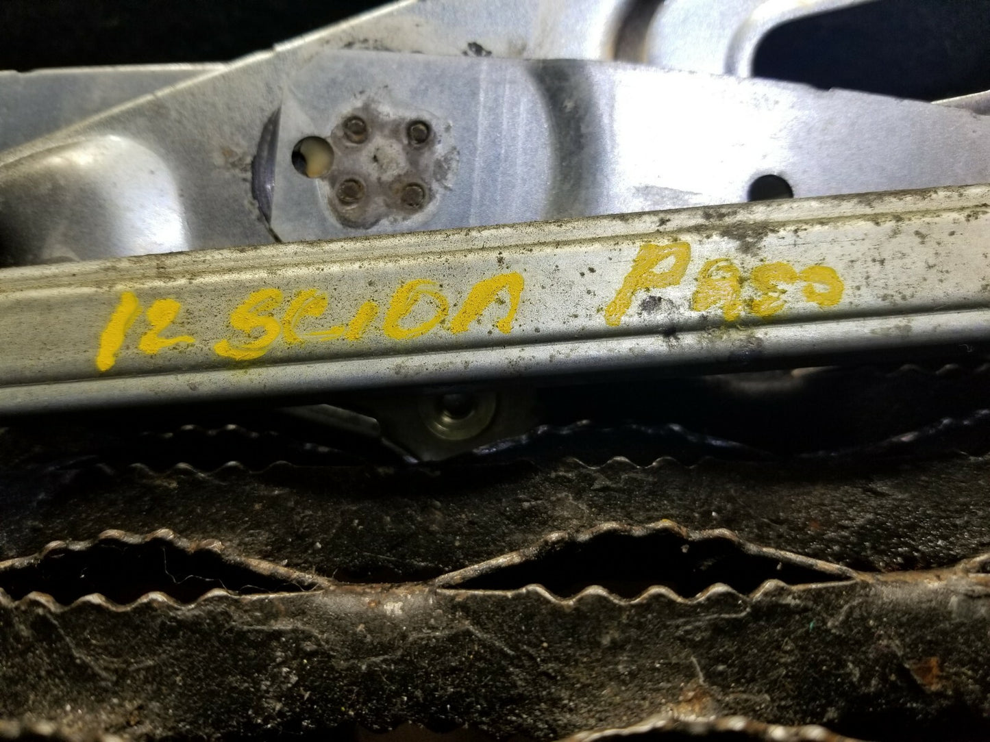 11 12 13 14 15 16 Scion Tc Window Regulator Motor Front Passenger Side OEM 74k