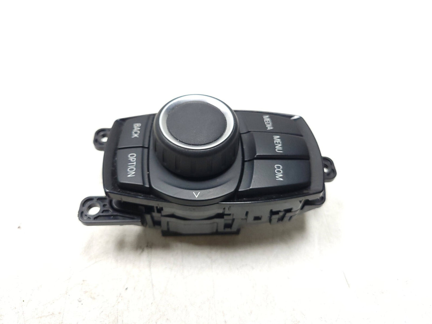 13-18 BMW 330xi F30 Idrive Navigation Controller Knob Nbt Nav OEM β
 76k Miles