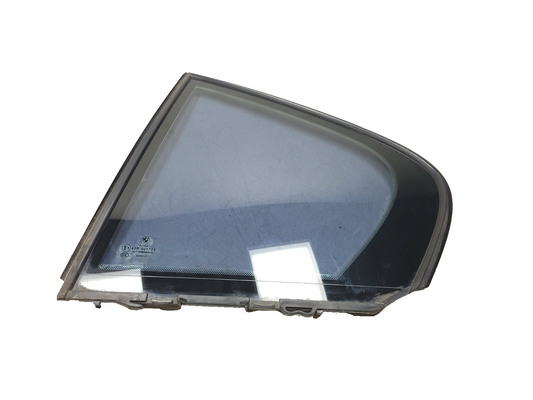 12-18 BMW 330xi F30 Rear Door Vent Glass Driver Side Left OEM