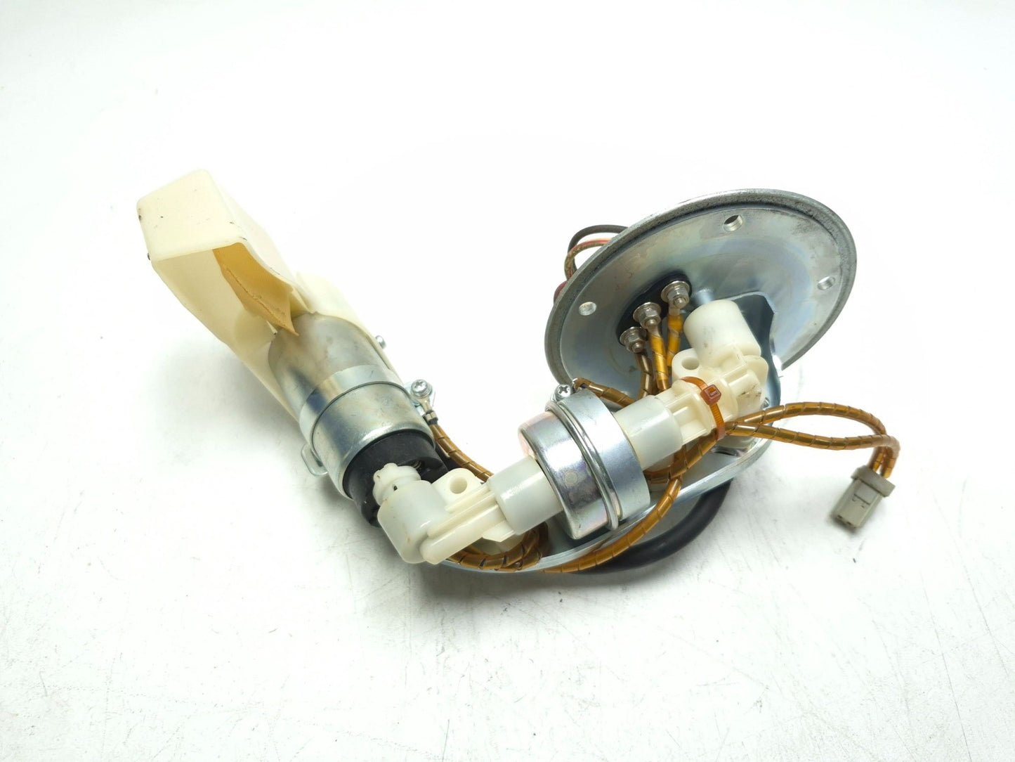 2013 Suzuki Vl800 Boulevard C50 Fuel Pump OEM