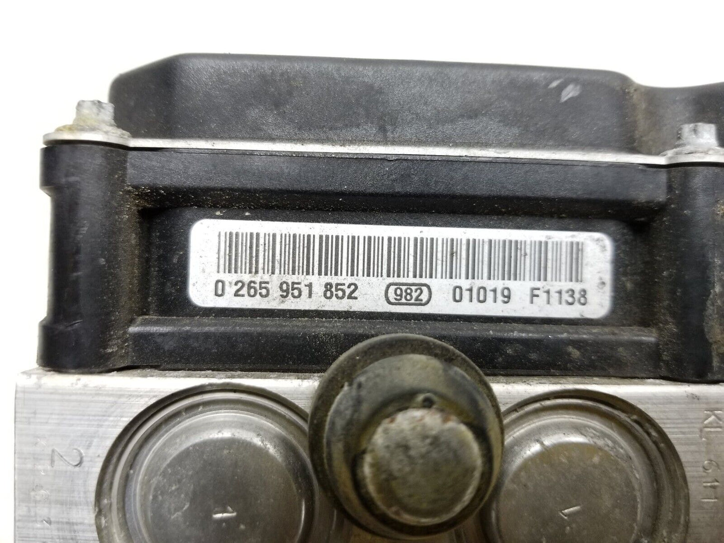 2010-2011 Toyota Camry Abs Anti Lock Brake Pump 2.5l OEM