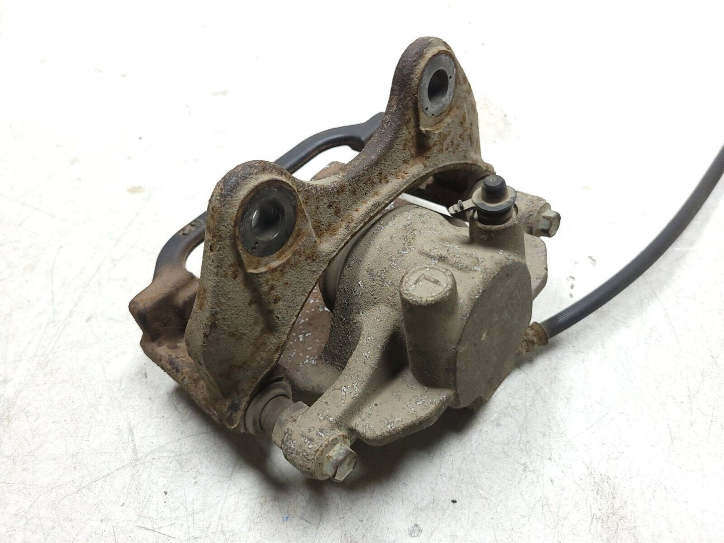 14-19 Chevrolet Silverado 1500rear Brake Caliper Left & Right OEM