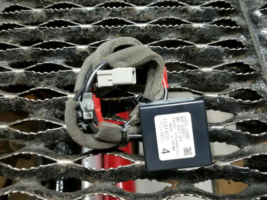 2014 2015 Infiniti Q40 Gps Navigation Antenna OEM 34k