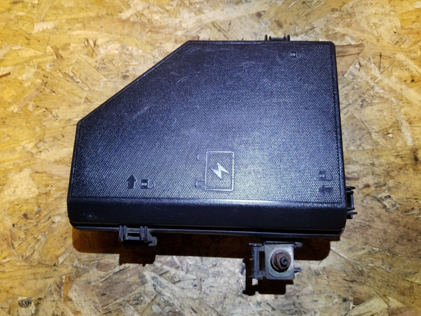 2004 - 2009 Cadillac SRX Fuse Box 25787958 OEM