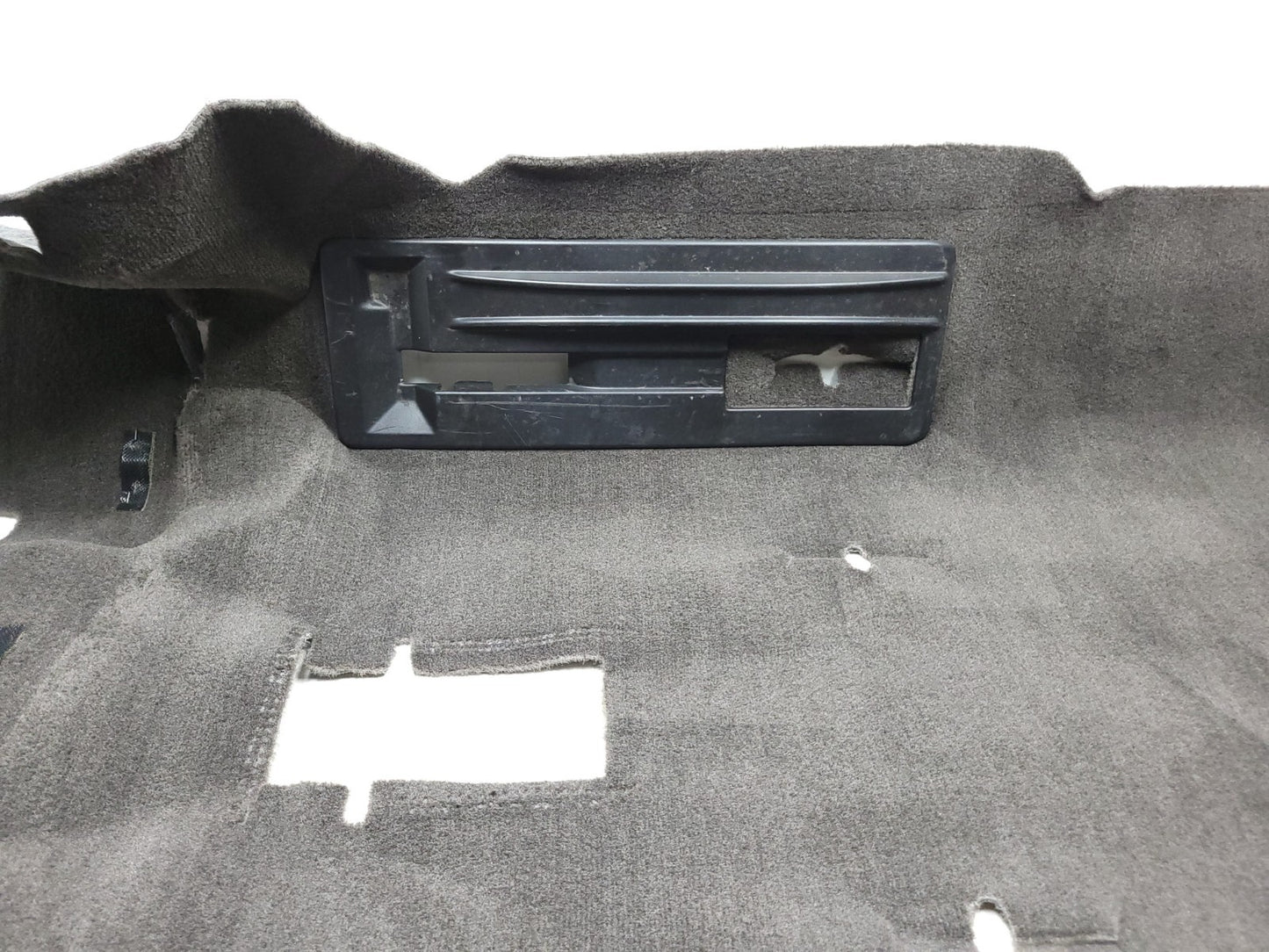 2013 Chevrolet Suburban Interior Floor Liner Mat Carpet OEM ✅