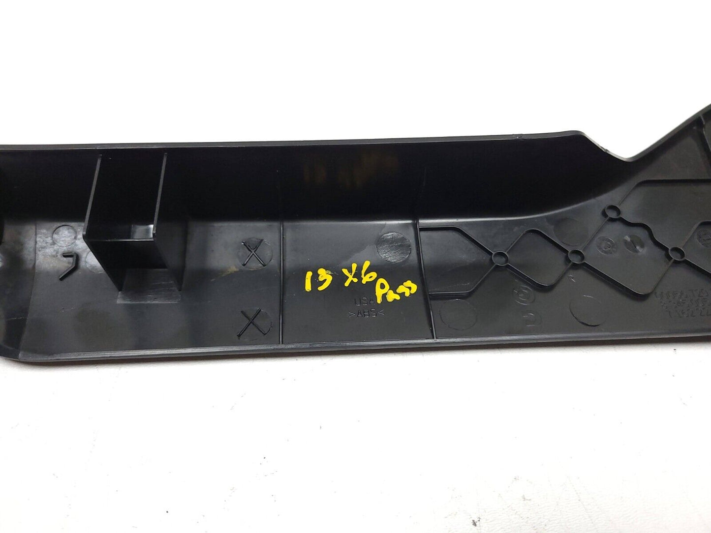 2012 - 2014 BMW X6 Seat Side Trim Front Passenger Side Right OEM