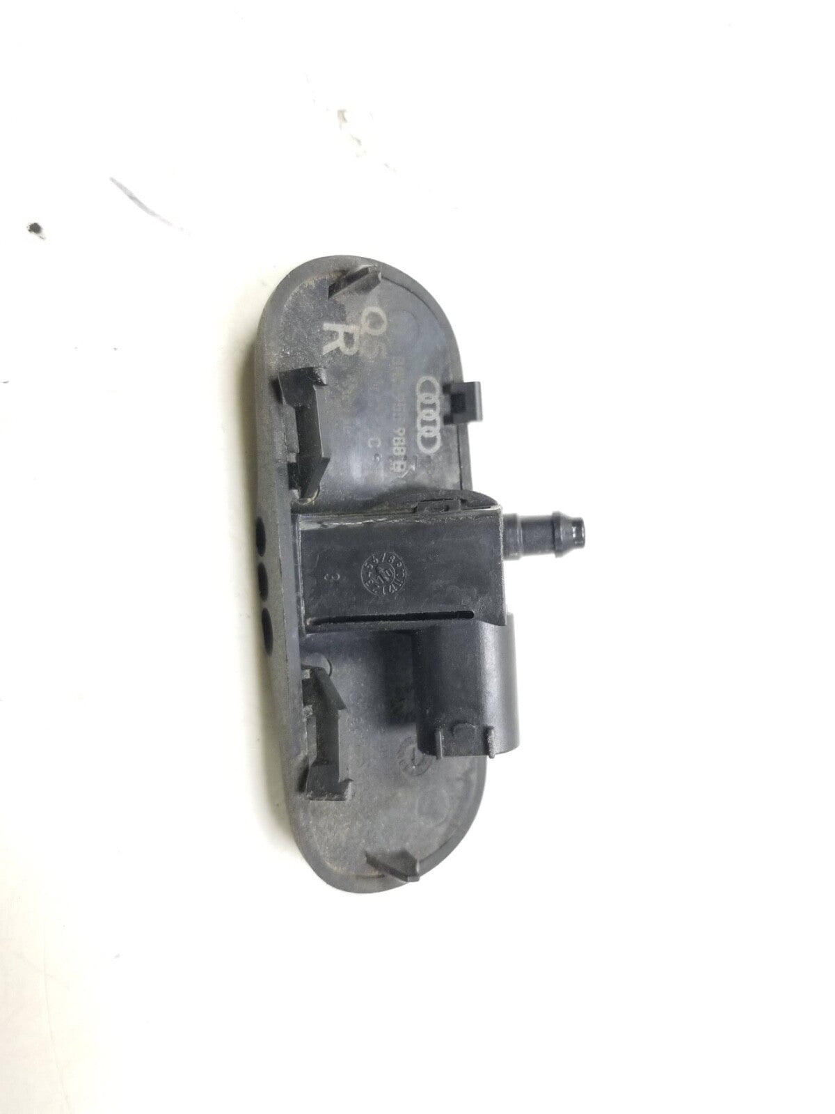 2009 - 2017 Audi Q5 Heated Windshield Washer Sprayer OEM