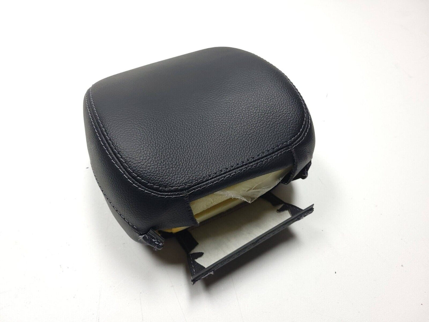 2015-2020 Mercedes C300 W205 Front Seat Headrest Left & Right Pair OEM