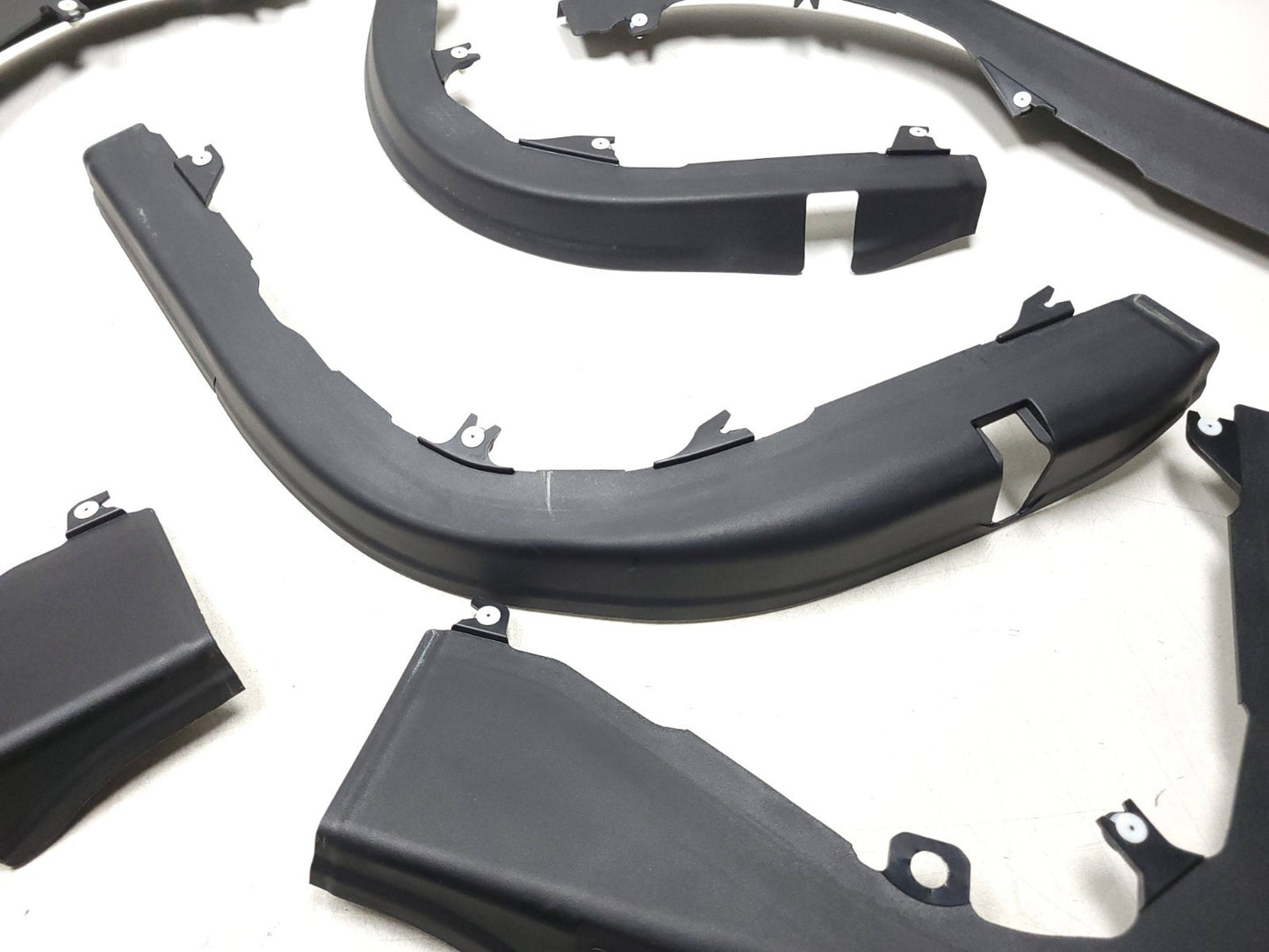 2010 - 2015 Jaguar XJ Door Finish Trim Panel Cover Lower Set 8 OEM