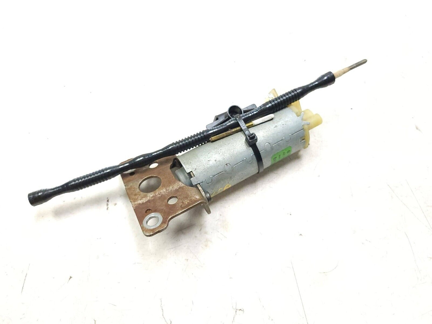 2001-2009 Volvo S60 Front Passenger Seat Adjust Motor OEM