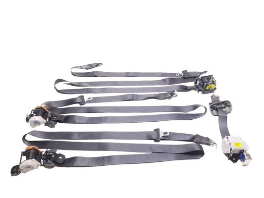 2014 - 2019 Kia Soul Seat Belt Retractor Set OEM