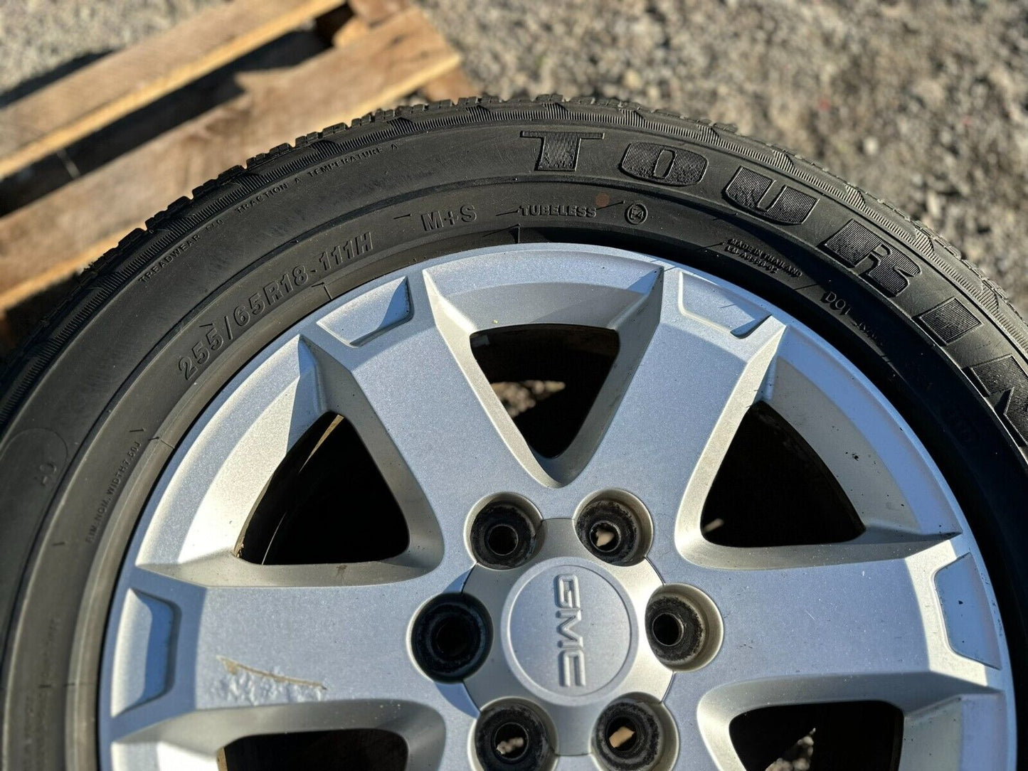 13 14 15 GMC Acadia Wheel W/ Tire Firestone 255/65r18 7/32" Pair OEM
